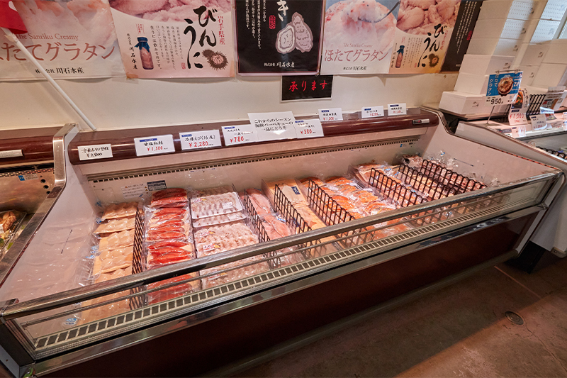 ショーケースにて販売中!